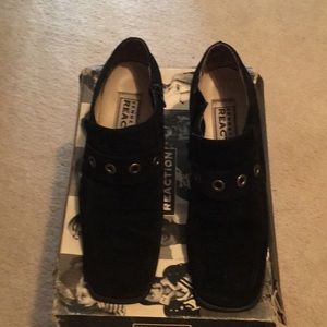Black Suede Kenneth Cole Reaction shoes, size 7